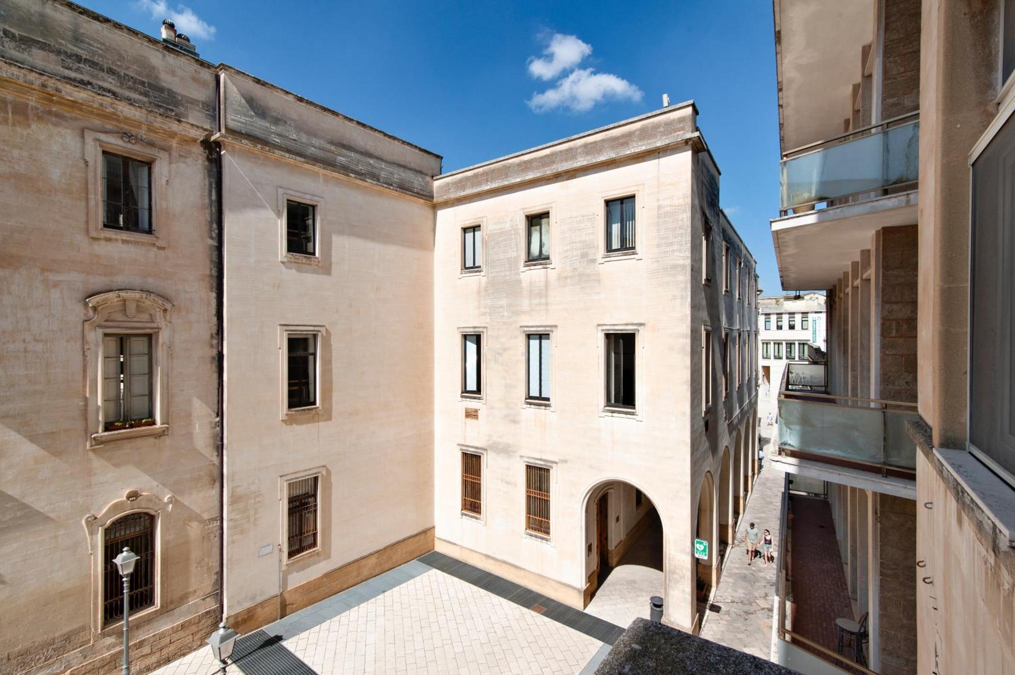 Dimora Vico Storella Lecce Exterior photo